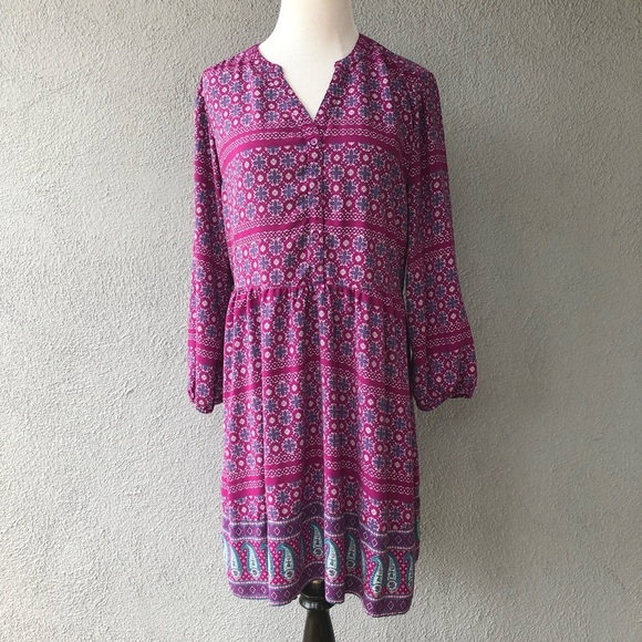 Old Navy Dresses & Skirts - Paisley Old Navy Long Sleeve Dress